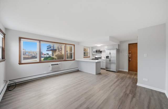 7709 W Marwood Avenue Gallery 2