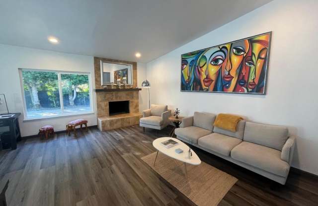 1233 E Via Escuela Gallery 3