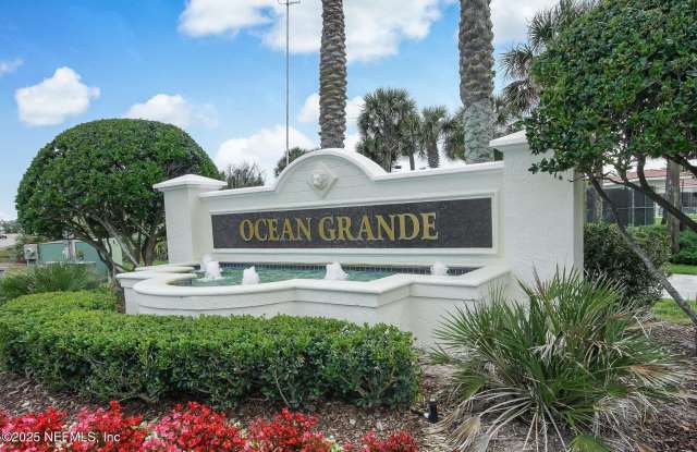 425 N OCEAN GRANDE Drive unit: 102 photos photos