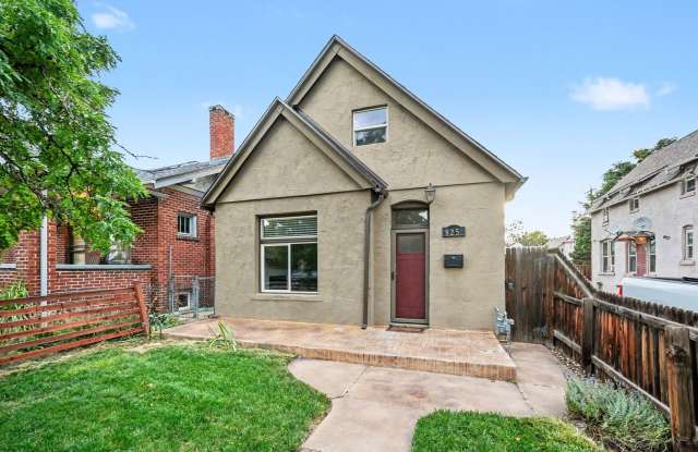 Available NOW! 3 Bedroom 2 Bath Beautiful Home in Denver! Gallery 4