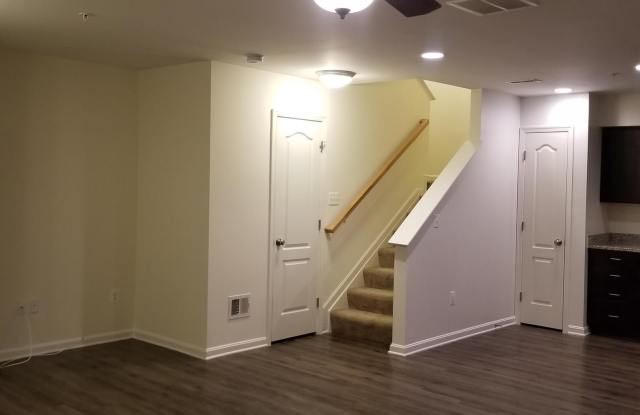 1826 CASSANDRA Drive Gallery 4
