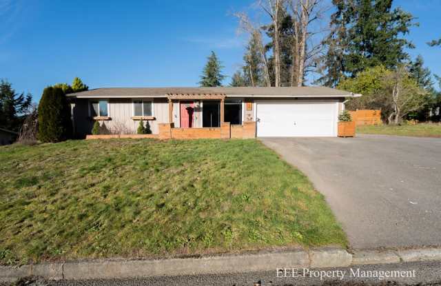 Cozy Redmond Rambler ready for move in NOW photos photos