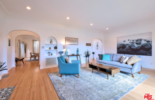 7455 Oakwood AVE - 7455 Oakwood Avenue, Los Angeles, CA 90036
