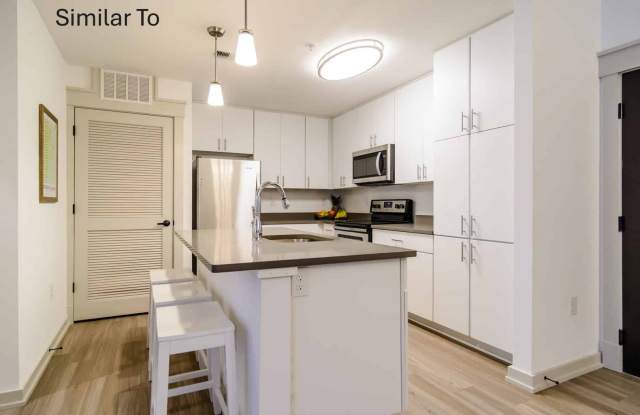 OBX 2 bedroom 2 bath Apartment with FREE storage unit for first 6 months Gallery 3