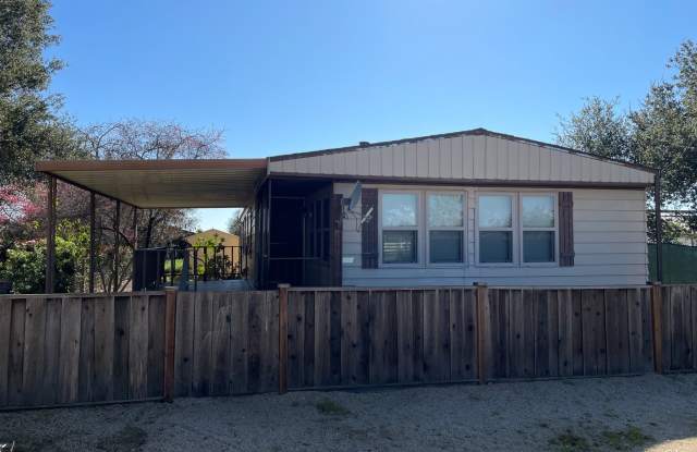 1770 Fisher Avenue photos photos