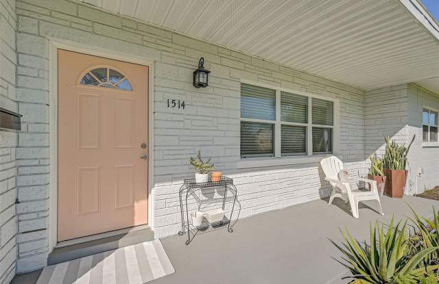 1514 32ND STREET W photos photos