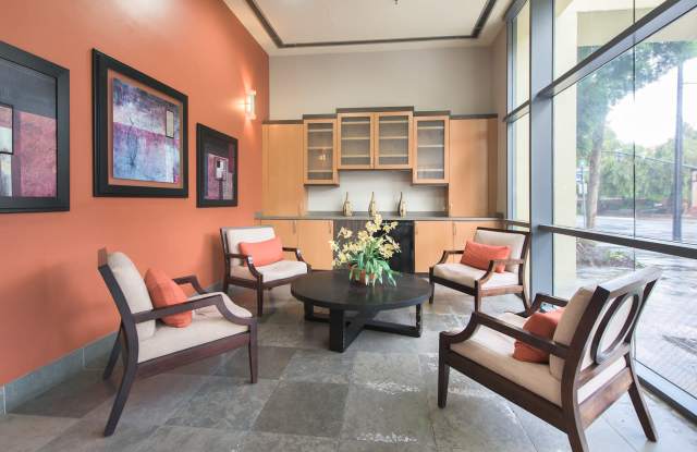 Colonnade Gallery 3