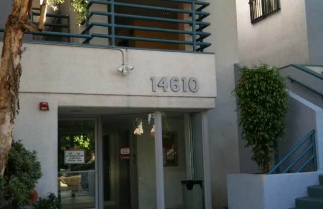 14610 Erwin St - 14610 Erwin Street, Los Angeles, CA 91411
