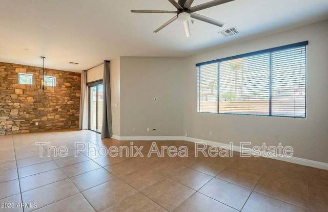 7601 E Roosevelt St photos photos