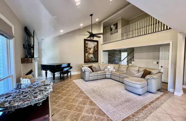 205 Kinderhill Ct Gallery 4