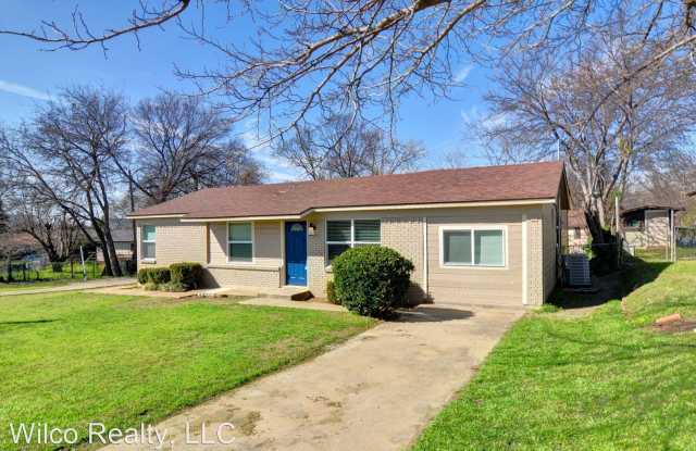 5012 WILMINGTON DR - 5012 Wilmington Drive, Fort Worth, TX 76107