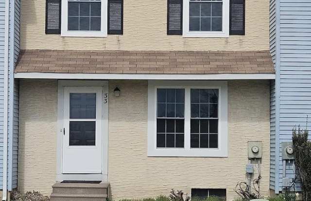 33 FIELDSTONE Court photos photos