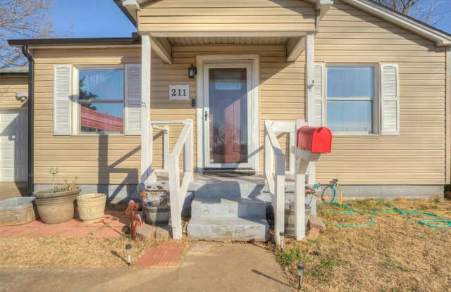 211 W Dale Street photos photos