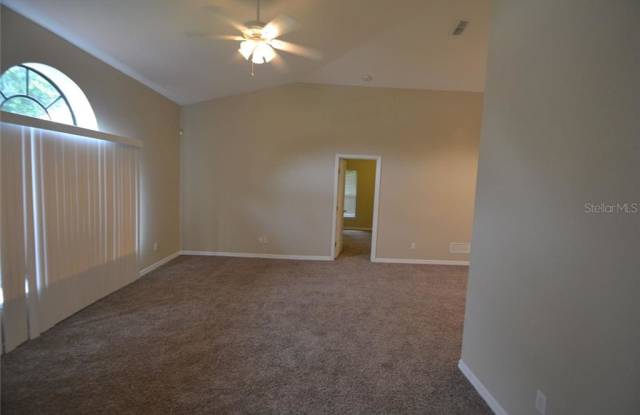 111 GLEN ABBEY LANE Gallery 3