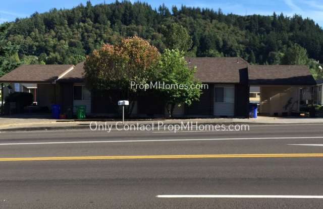 Hollybrook Gem: Your Gateway to Portland's Best Experiences! New Photos| Video Coming soon! - 730 West Powell Boulevard, Gresham, OR 97080