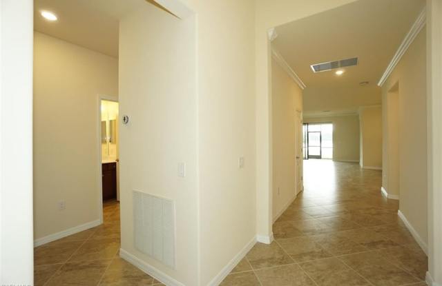 1617 Vizcaya LN Gallery 4