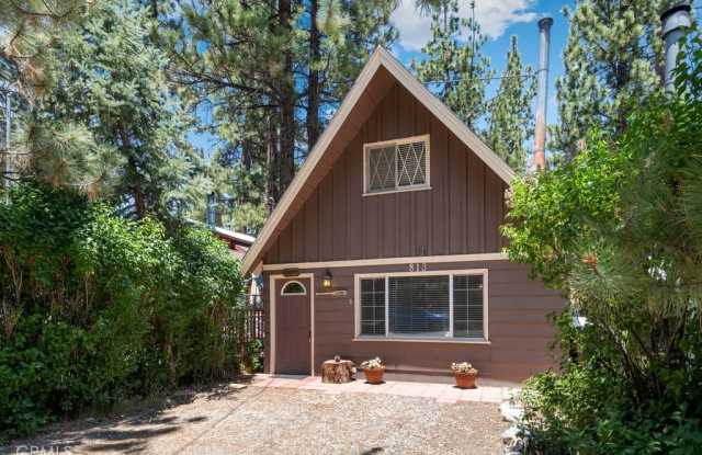 813 E Fairway Blvd photos photos