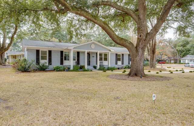3 Bedroom 3 Bath House in Parish Place - Mount Pleasant - 1223 Old wanus Drive, Mount Pleasant, SC 29464 3 Bedroom 3 Bath House in Parish Place - Mount Pleasant - 1223 Old wanus Drive, Mount Pleasant, SC 29464
