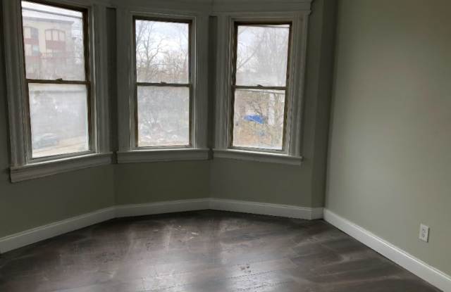 195 N 16th St, East Orange NJ 2 Gallery 2