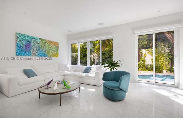 2760 Brickell Ct Gallery 2