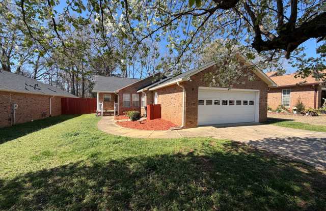 Exclusively Offered By Muse Realty Rentals, LLC photos photos