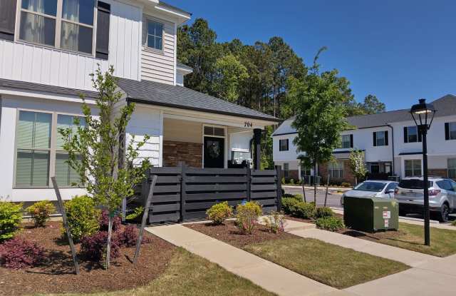 Spacious 2bd/2ba in The Villages at Bartlett Station photos photos