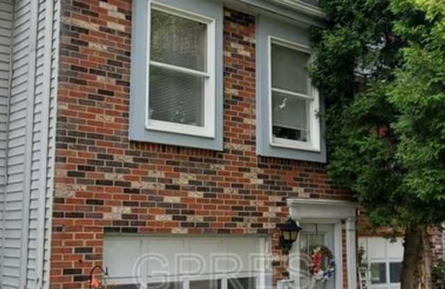 Townhouse for rent photos photos