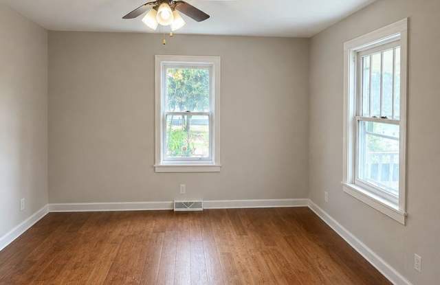 3 Bedroom/ 1.5 Bath Available Now! Gallery 4