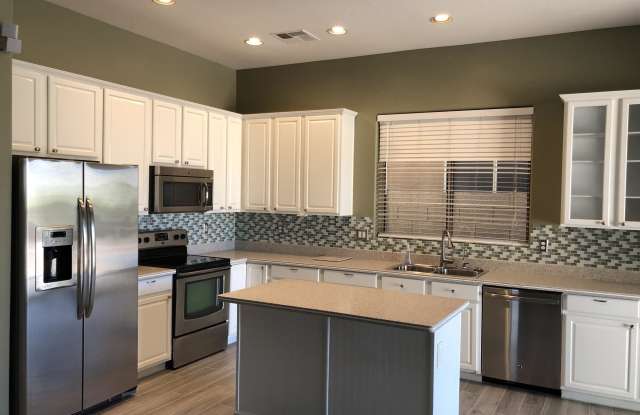 10675 E BETONY Drive Gallery 3