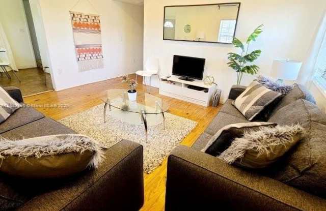 233 80th St photos photos