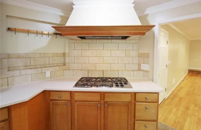 5068 Vernon Oaks Drive Gallery 4