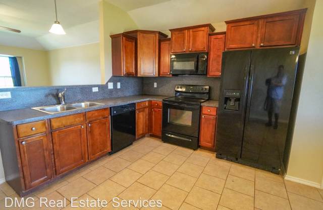 7812 Sunny Pointe Ln Gallery 4