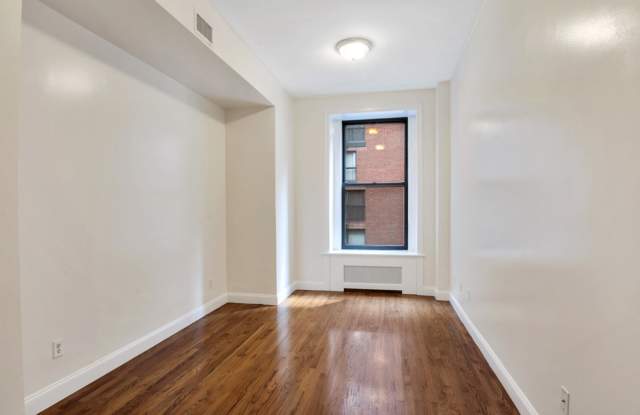 6 E 36th St Gallery 4