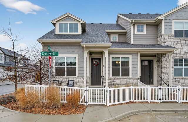 Spacious 5BR Townhome in Fort Collins photos photos