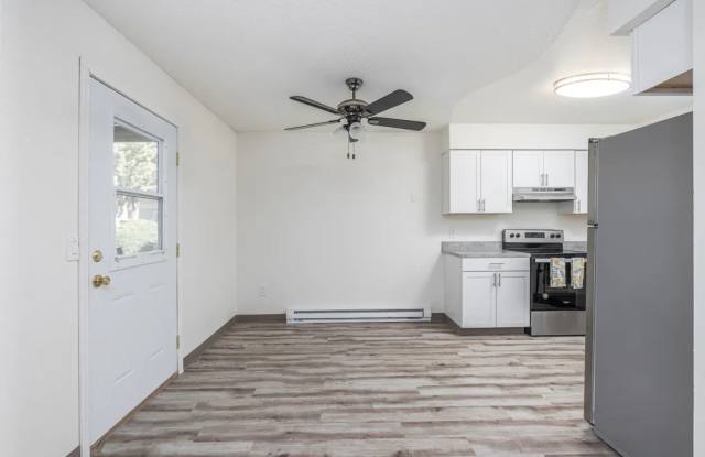 Hood Manor Apartments photos photos
