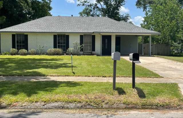 CHARMING 3-BEDROOM HOME FOR RENT IN ZACHARY, LA photos photos