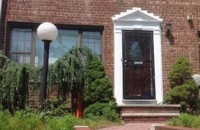 226-15 141st Avenue - 226-15 141st Avenue, Queens, NY 11413