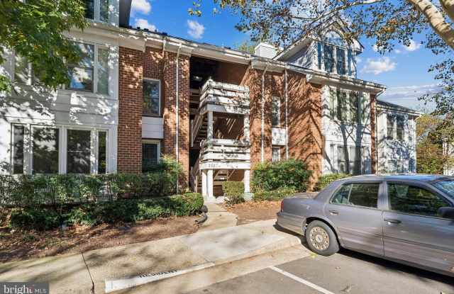 3152-B COVEWOOD Court - 3152 Covewood Court, West Falls Church, VA 22042