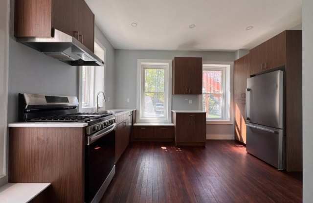 31 Diller Ave photos photos