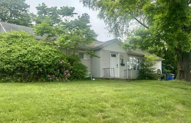 988 Woodgate Avenue photos photos