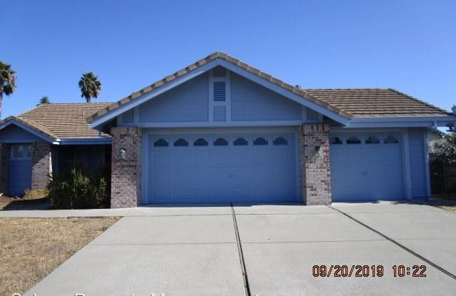 305 Arlington Ct. - 305 Arlington Court, Suisun City, CA 94585