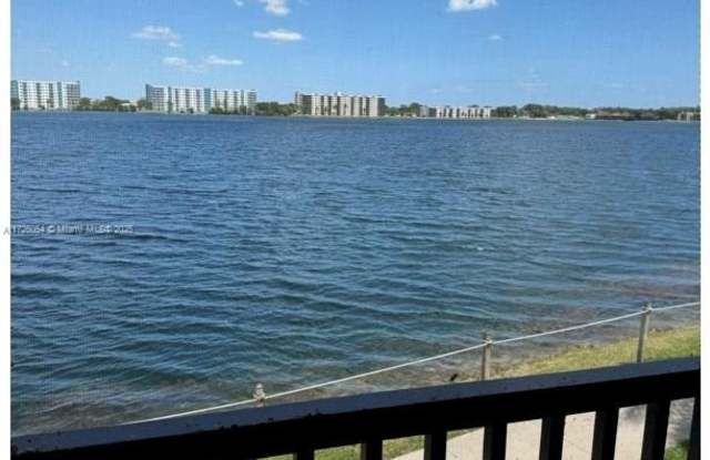 117 Lake Emerald Dr photos photos