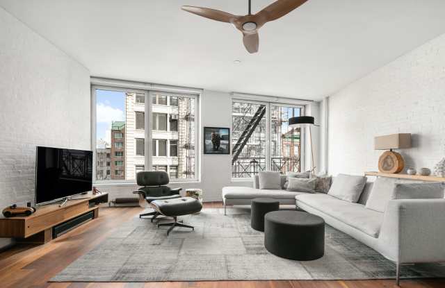 242 Lafayette Street Gallery 2