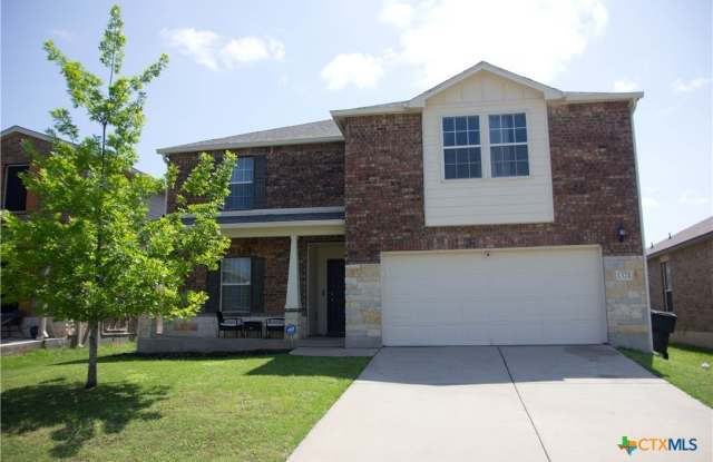 1321 Daffodil Drive photos photos