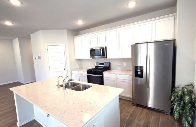 13163 BAY POINT WAY Gallery 4