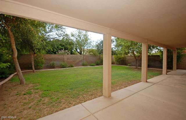 5031 W DAVIS Road Gallery 2