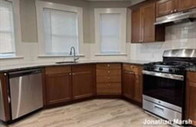 16 Bloomfield St. photos photos