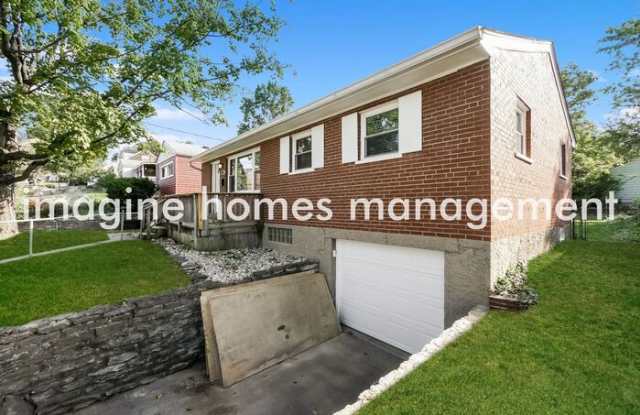 8708 Antrim Court Gallery 4