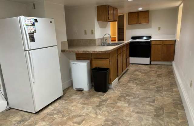 1110 E 200 S Apt 3 Gallery 2