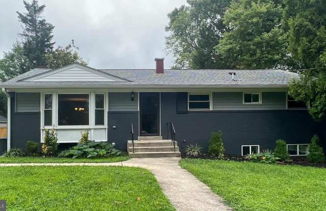 12 ALEXANDRIA DRIVE photos photos